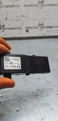 Opel Corsa E Door central lock control unit/module 13503204 F00HJ00487 TA2010972