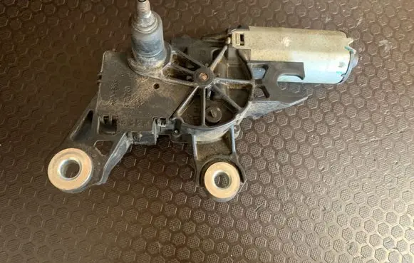 Audi A6 S6 C5 4B Rear window wiper motor 404886B 1J6955711G 349064895
