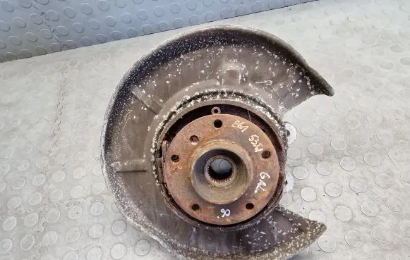 BMW 5 E60 E61 Rear wheel hub 06058951640500