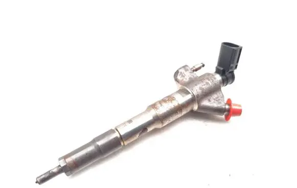 Fuel injector