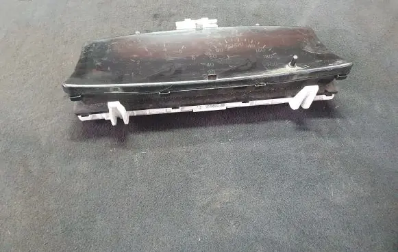 Toyota Corolla Verso E121 Speedometer (instrument cluster) 8380013150 2574108790