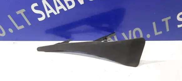 Volvo XC90 Windshield trim 31391841