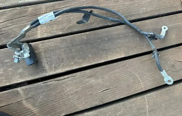 Citroen DS7 Crossback Negative earth cable (battery) 9828916480