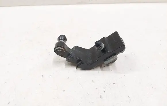 BMW X6 E71 Rear door lower hinge 7160826