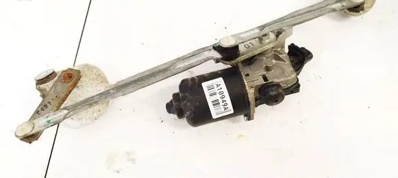 Toyota Corolla Verso AR10 Front wiper linkage and motor 