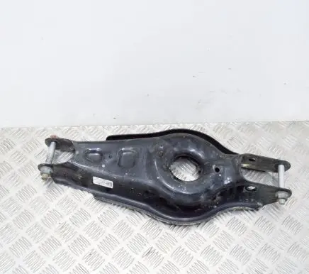 Tesla Model 3 Rear upper control arm/wishbone 104445100F