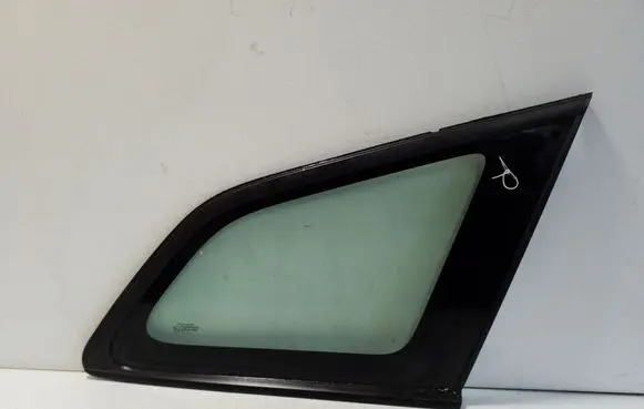 Rear side window