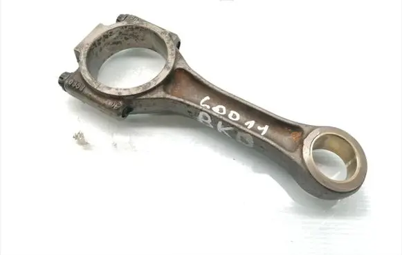 Volkswagen Golf V Connecting rod/conrod 038J