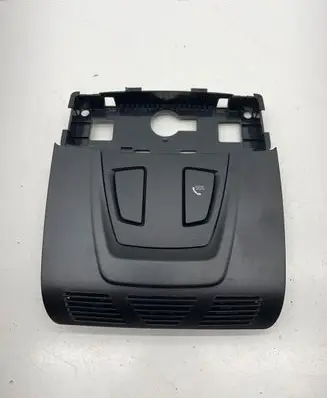 BMW 2 F46 Front seat light 6820167 A18358 181597101