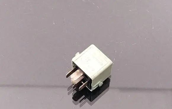 BMW X5 F15 Other relay 61368373700