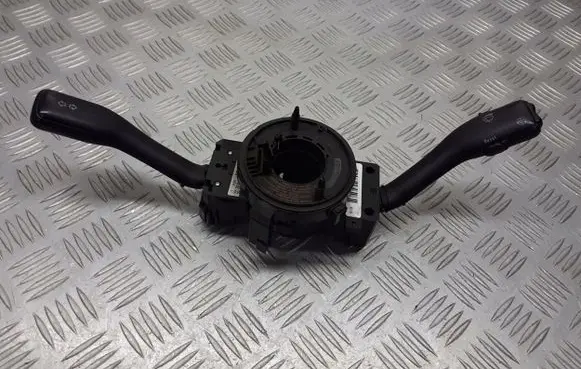 Skoda Fabia Mk1 (6Y) Headlight wiper switch 8L0953513G