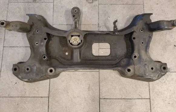 Skoda Yeti (5L) Front subframe