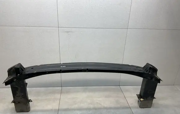Opel Zafira C Front bumper cross member 13272552