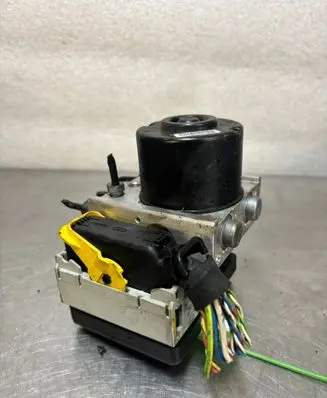Peugeot 206+ Master brake cylinder