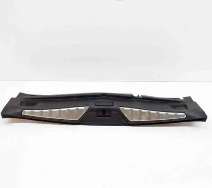 Maserati Quattroporte Trunk/boot sill cover protection 670013681