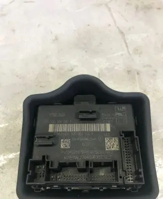 Audi Q3 F3 Door control unit/module 5q0959592f