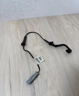 Peugeot 5008 II ABS brake wheel speed sensor 42957001 9825606280
