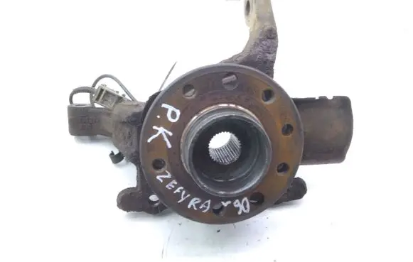 Opel Zafira B Front wheel hub
