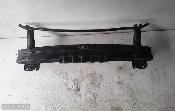 Hyundai i40 Front bumper cross member