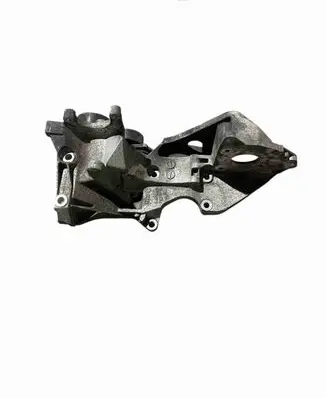 Volkswagen Touran I Generator/alternator bracket 03L903143H