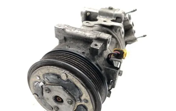Opel Crossland X Air conditioning (A/C) compressor (pump) 9834779880