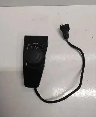 Citroen C4 I Picasso Interior fan control switch 9659796977 A53001000