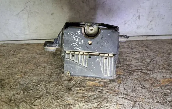 Volkswagen Transporter - Caravelle T4 ABS Pump 8D0614111