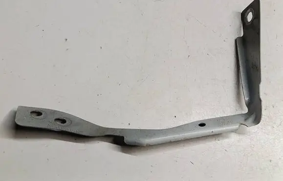 Renault Captur Fender mounting bracket 625B40078RS5 625B40078R