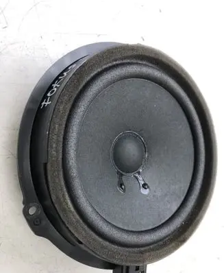 Ford Focus Front door speaker AA6T18808AA