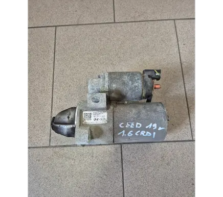 KIA Ceed Starter motor 361002U800