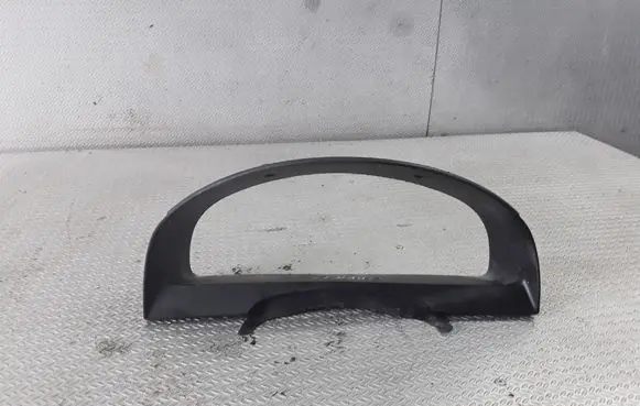 KIA Sorento Dashboard trim 848303E900