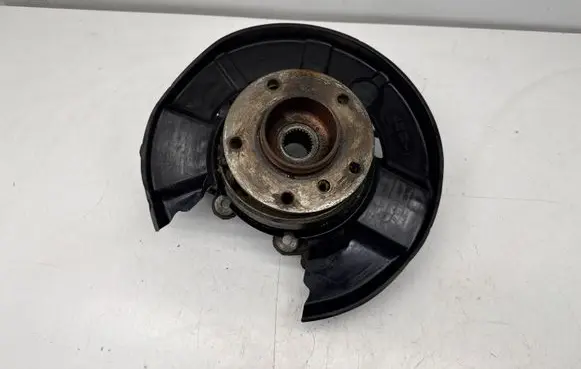BMW 3 E90 E91 Rear wheel hub 6783666