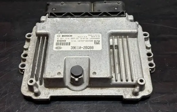 KIA Sportage Engine control unit/module 0261S14969 391102BQB8 1039S99893