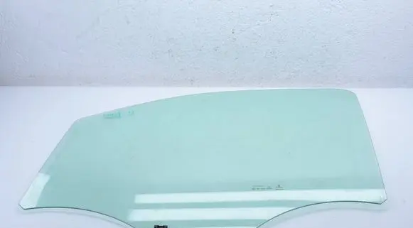 Opel Vivaro Front door window glass four-door 43R00049 1234567890 E000292