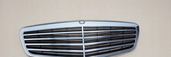 Mercedes-Benz S W221 Front bumper upper radiator grill