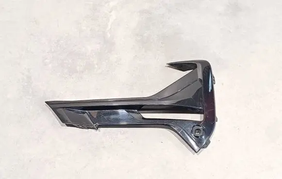 BMW X1 F48 F49 Front bumper lower grill 21163611 7954251