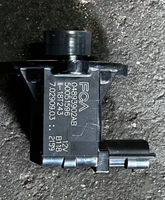 Alfa Romeo Giulia Turbo solenoid valve 04893902AB
