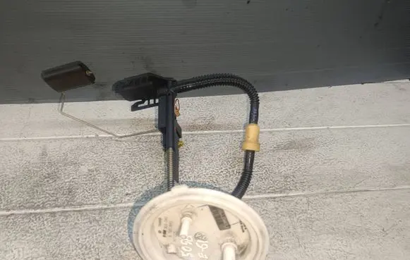 Fuel level sensor