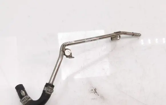 Volkswagen Polo V 6R Fuel line pipe