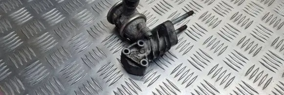 Seat Alhambra (Mk1) EGR valve 06A131166C 06A131351A