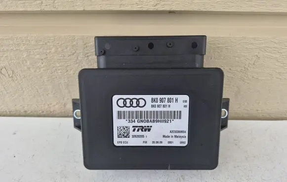 Audi A4 S4 B8 8K Hand brake control module 8K0907801H