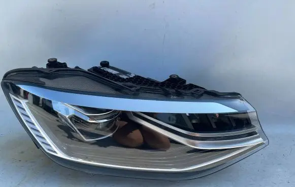 Volkswagen Caddy Headlight/headlamp 2K8941036B