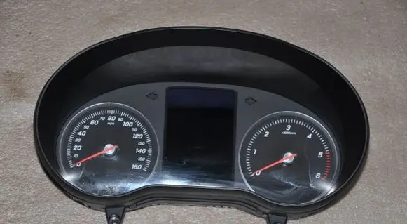 Mercedes-Benz C W205 Speedometer (instrument cluster) A2059009215