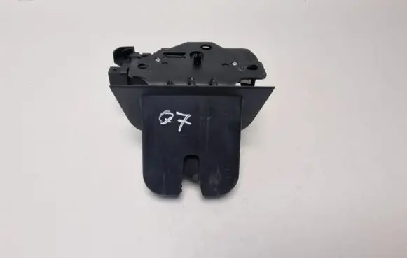 Audi Q7 4L Tailgate/trunk/boot lock/catch/latch 8P4827505C