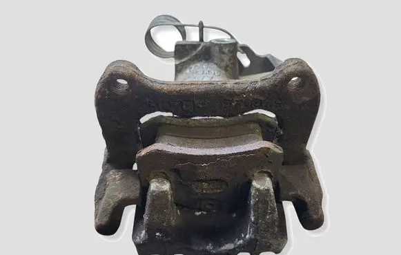 Skoda Superb B5 (3U) Rear brake caliper