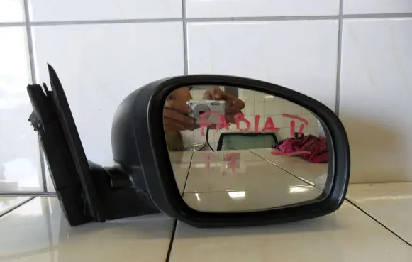 Skoda Fabia Mk2 (5J) Manual wing mirror 