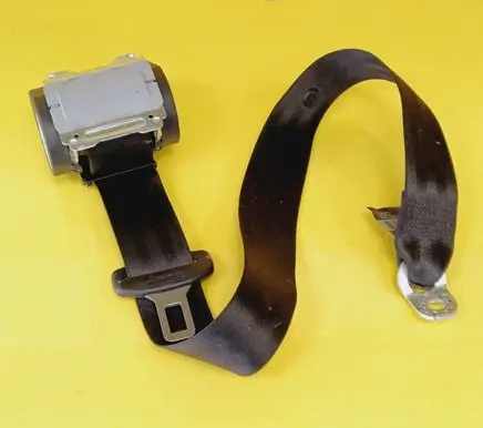 Audi A4 S4 B7 8E 8H Rear seatbelt 609211600 8E5857805M