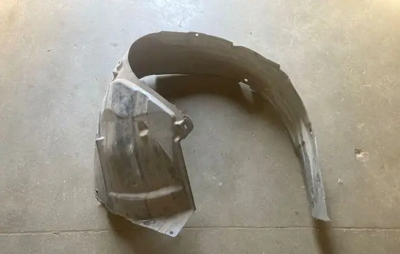 Suzuki Grand Vitara II Front wheel arch liner splash guards 7248165J0