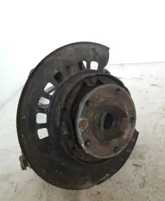 Volkswagen Touareg I Rear wheel hub