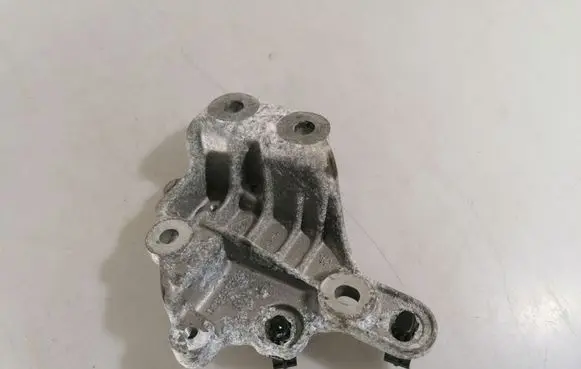 Renault Trafic III (X82) other engine part 112365635R